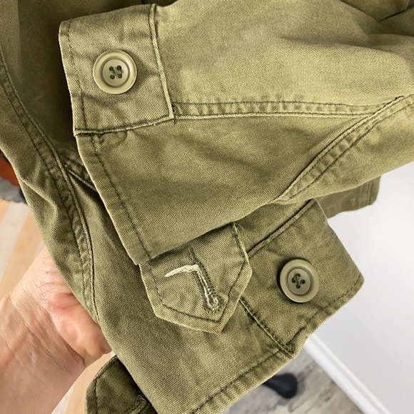 Utility denim jacket w. Patches + Pockets - Picture 5 of 16